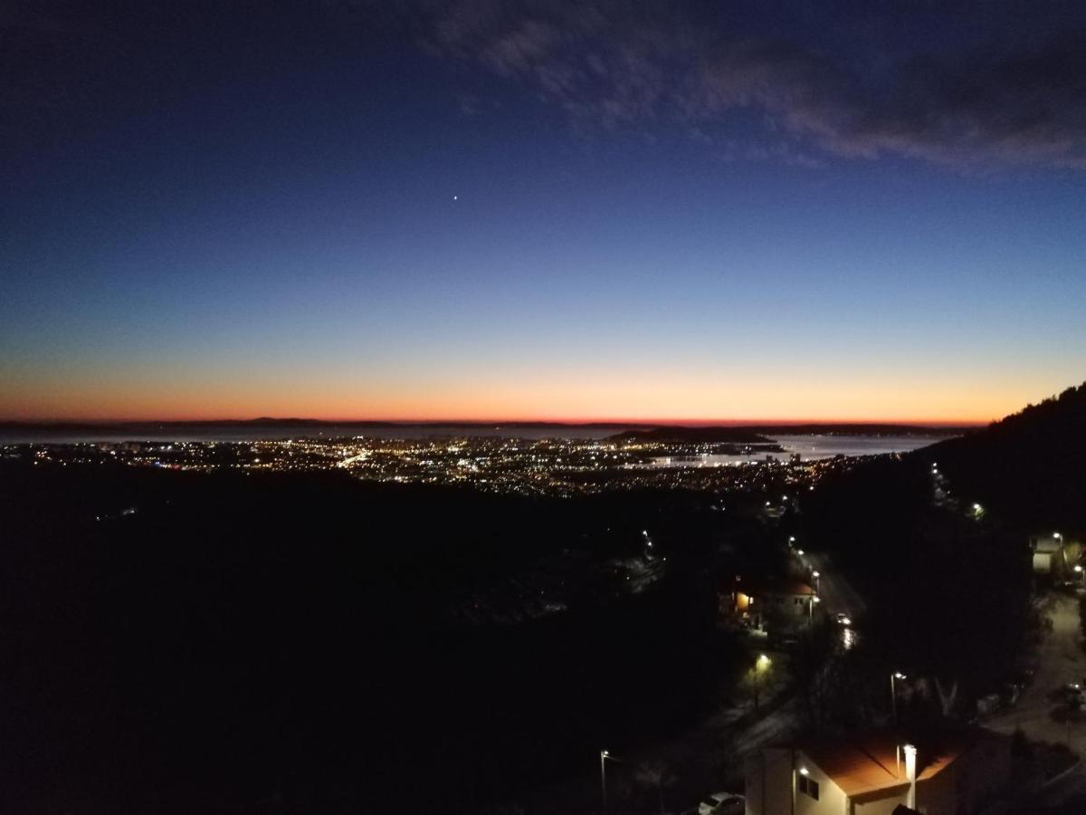 Holiday Home Miklica Klis Экстерьер фото