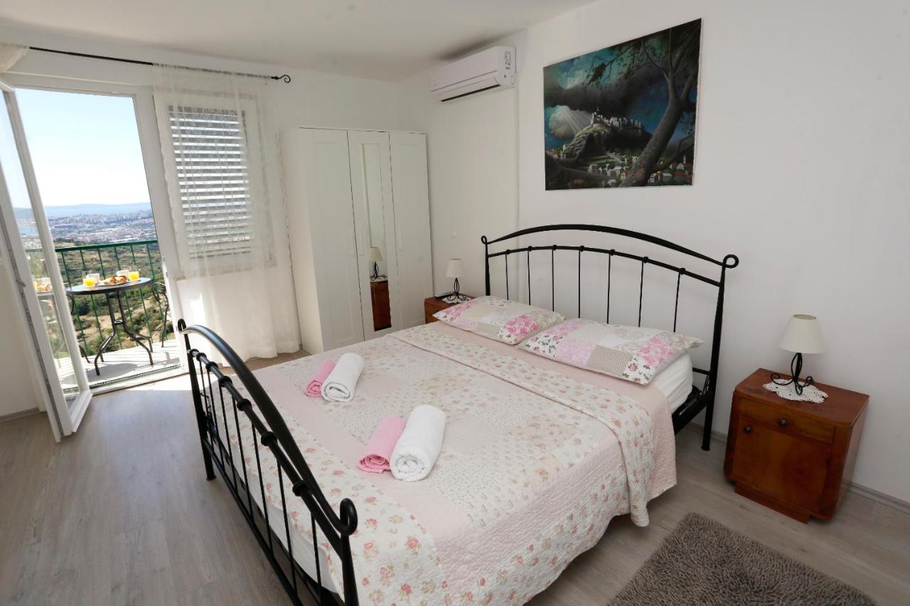Holiday Home Miklica Klis Экстерьер фото